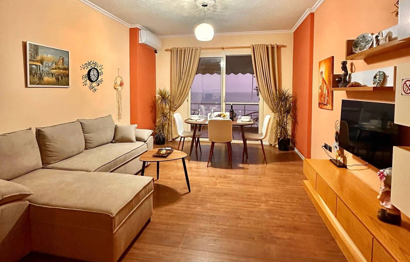 Ganze Wohnung, Atemberaubender Meerblick 10s Strand Ac Schnelles Wlan in Durrës, Albanien