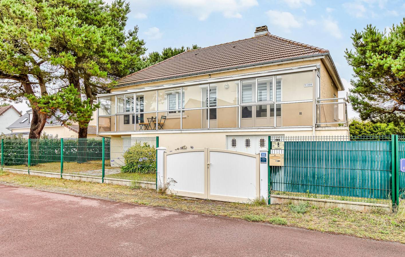 Appartement en bord de mer avec parking, WiFi, TV et jardin in Pirou, Région de Coutances