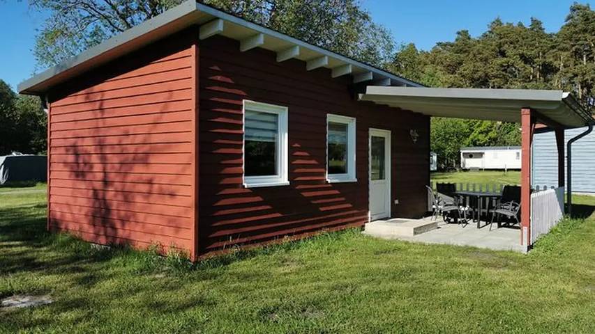 Ferienhaus für 4 Personen, mit Balkon in Dahmen