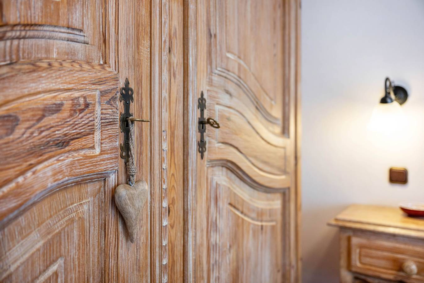 Zimmer Gästehaus Tanneck - Zimmer 5 mit Bergblick, geteilter Sauna & Hallenbad in Reit im Winkl, Bayerische Alpen