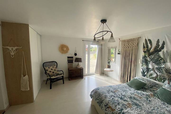 Location de vacances pour 8 personnes, avec terrasse et jardin à Excideuil - 3