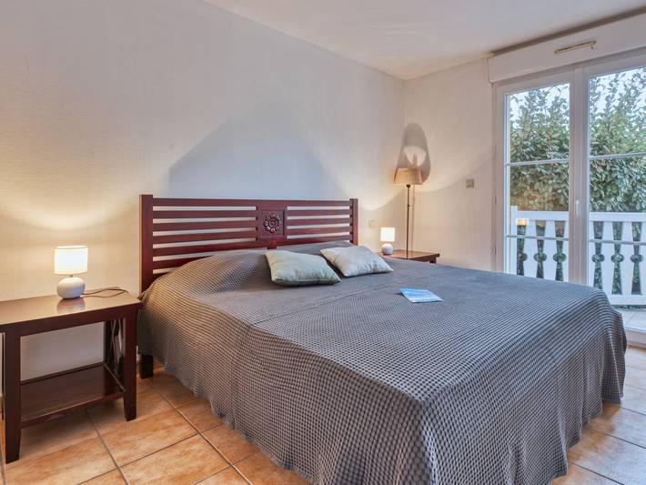 Location de vacances pour 6 personnes, avec jardin et terrasse dans Golf de la Méjanne - 4