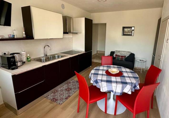Gîte pour 4 personnes, avec Terrasse et Jardin à Zevio - 3