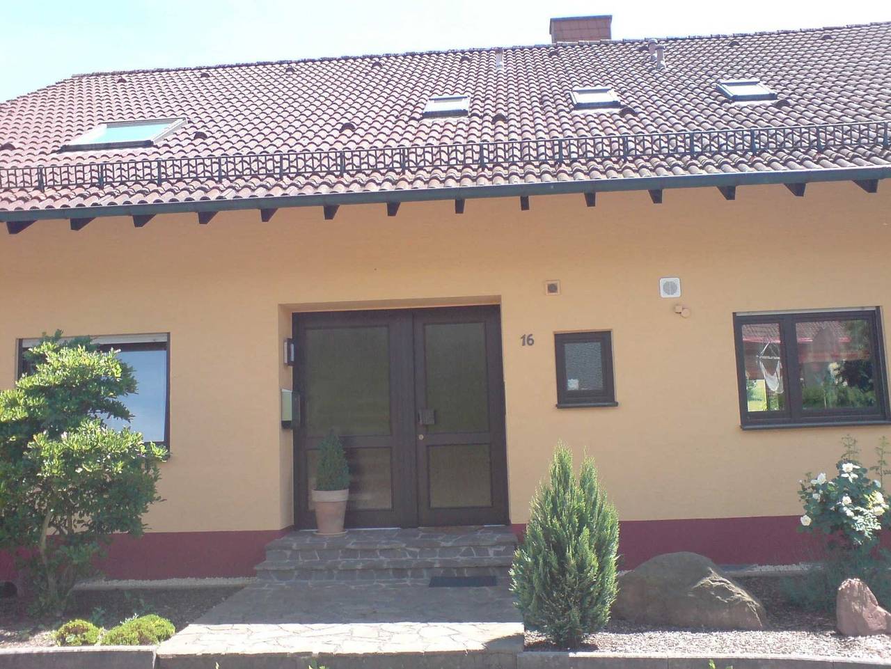 Ganze Ferienwohnung, Fewo Haus Emil unter der Burg - Fewo Haus Emil unter der Burg in Dahn, Pfalz
