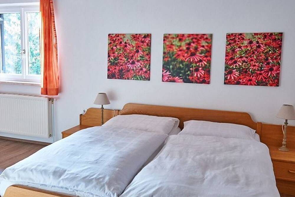 Ganze Wohnung, Ferienwohnung Ahorn - Brandnerhof in Salzkammergut-Berge, Weyregg am Attersee