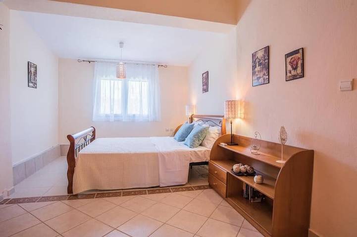 Ferienhaus für 8 Personen, mit Garten und Terrasse - 1