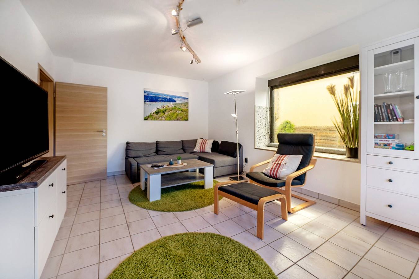 Ganze Wohnung, Ferienwohnung 'Rheinferien' mit privater Terrasse, privatem Garten und Wlan in Kamp-Bornhofen, Mittelrhein