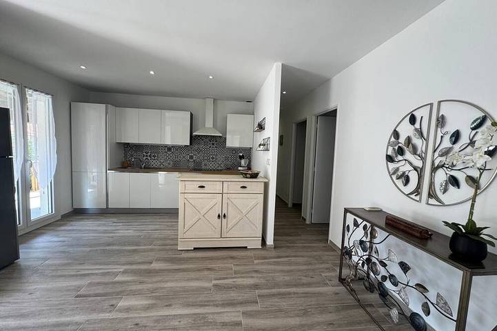 Location de vacances pour 6 personnes, avec jardin, animaux acceptés à Florensac