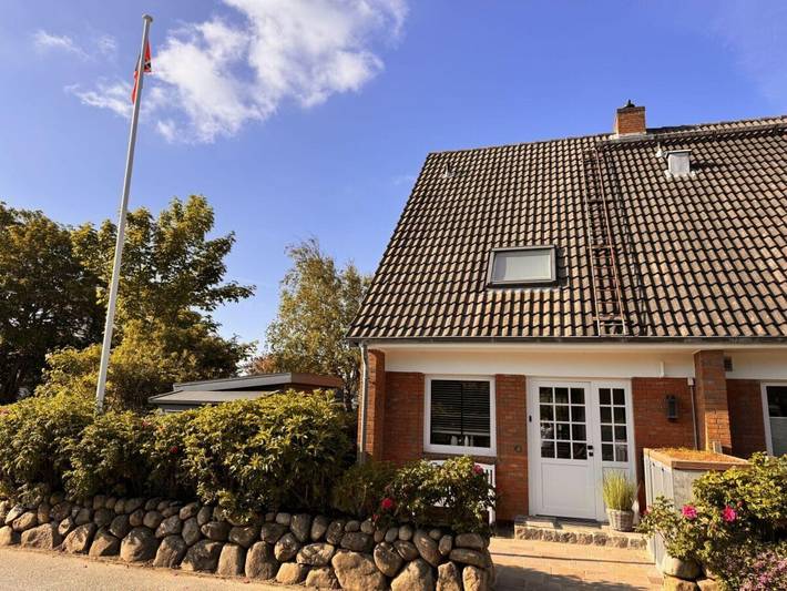 Ferienhaus für 6 Personen, mit Sauna und Terrasse sowie Garten - 1