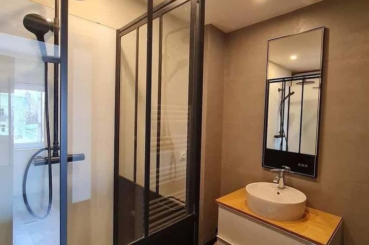 Appartement entier, Le Saint Aubert, Grand T2, WiFi, centre ville in Arras, Région d'Arras