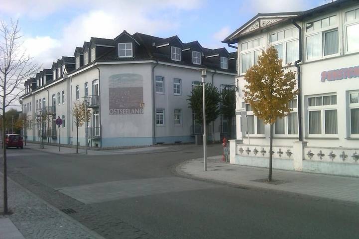 Ferienwohnung für 4 Personen, mit Balkon und Whirlpool am Selliner See