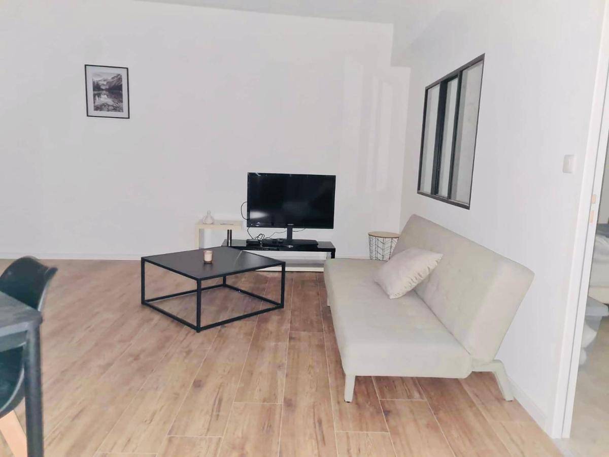 Appartement entier, Logements 6 pers à 15 minutes d Angers in Loire-Authion, Région d'Angers
