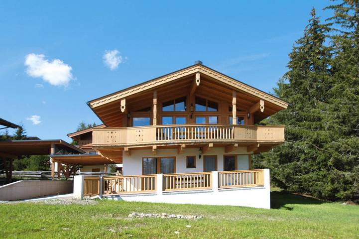 Chalet für 10 Personen, mit Balkon und Whirlpool sowie Terrasse und Sauna