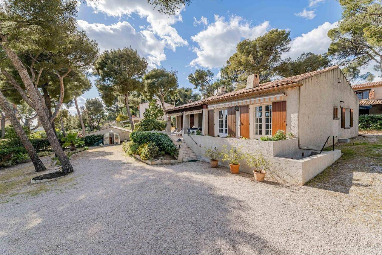 Villa l'Escapade par Dodo à Cassis in Cassis, Parc national des Calanques