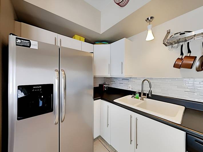 Vacation rental for 9 people, with balcony in Navarre Beach