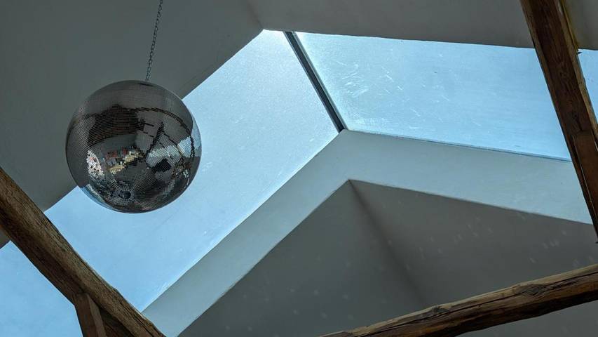 Ferienhaus für 9 Personen, mit Pool und Garten