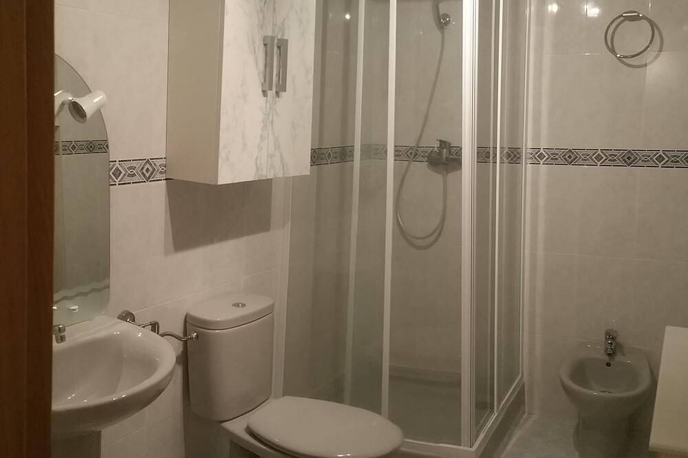 Entire apartment, Apartment With Garage And Pool in Jaén, Jaén Province