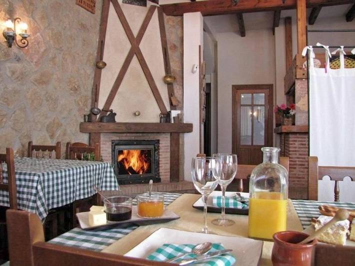 Casa de huéspuedes para 2 personas, con vistas y terraza en Tierras del Burgo - 2