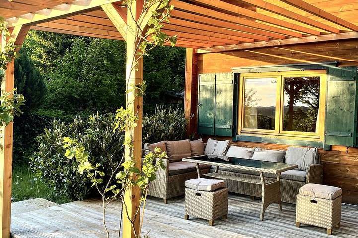 Chalet für 4 Personen, mit Terrasse und Garten - 1