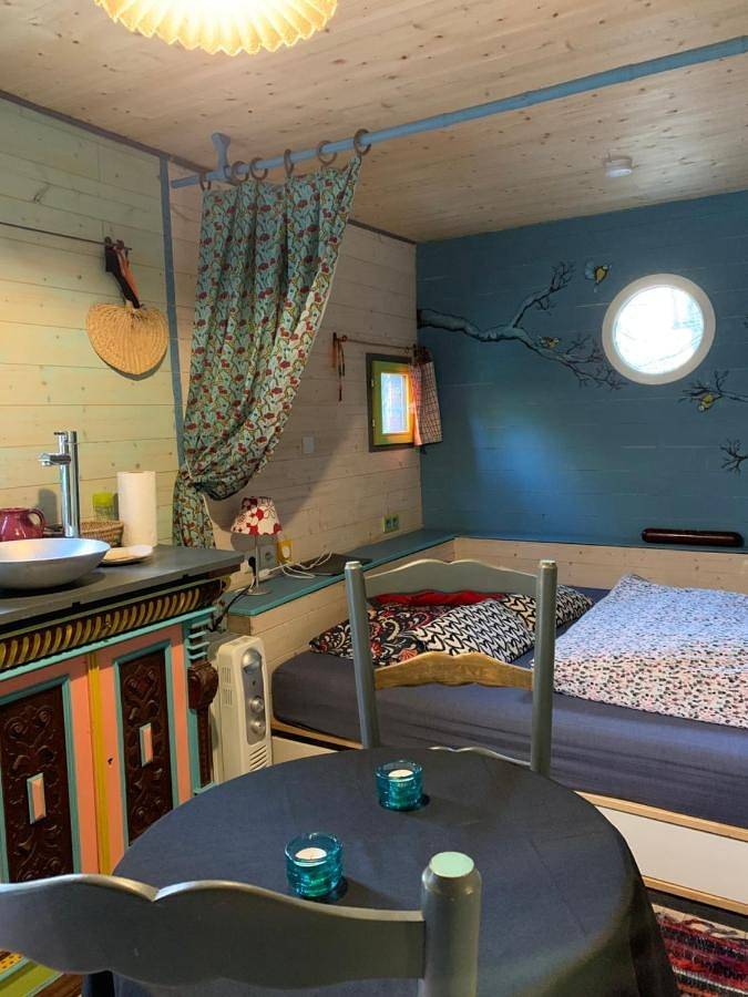 Tente pour 2 personnes, avec vue et jardin, animaux acceptés