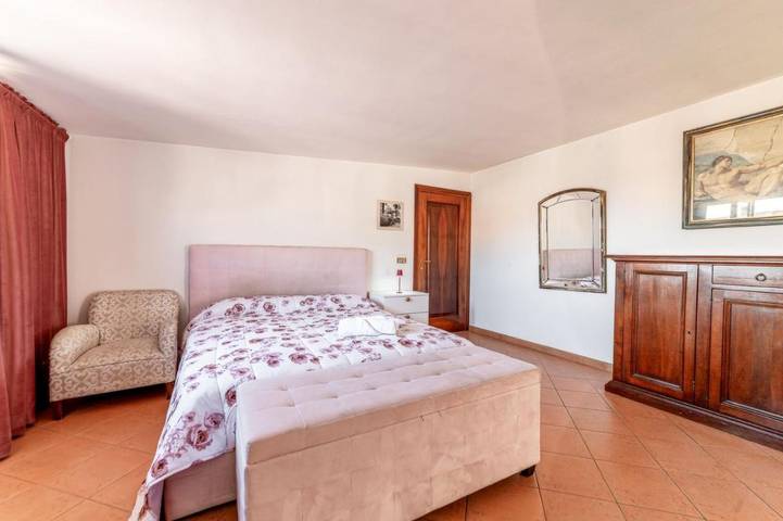 Gîte pour 3 personnes, avec balcon, animaux acceptés à Fonte Nuova