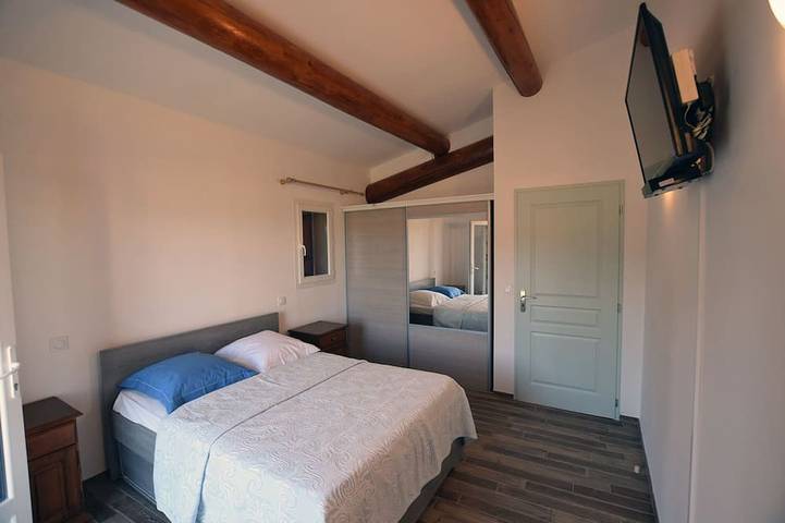 Location de vacances pour 4 personnes, avec terrasse et jardin à Cadenet - 4