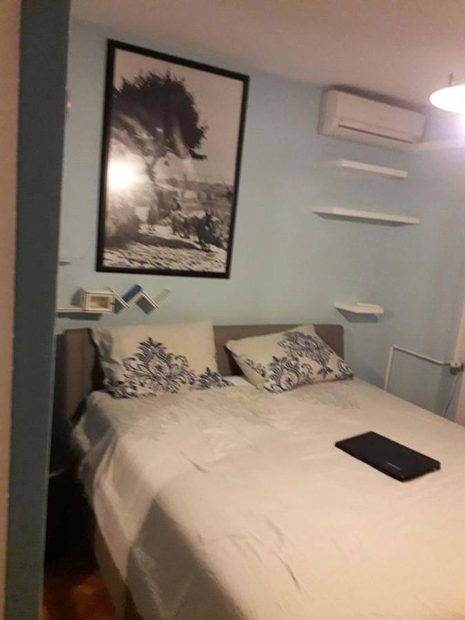 BnB für 2 Personen, mit Terrasse und Ausblick auf Rab