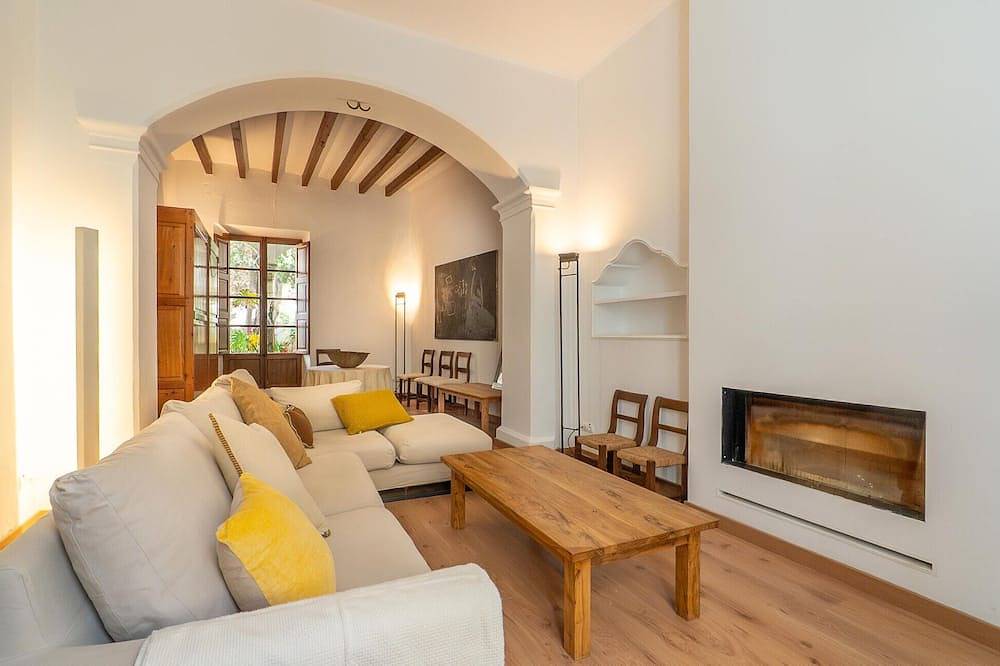 Awesome home in Artà with Wifi in Artà, East Majorca