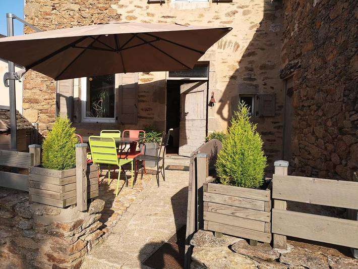 Location de vacances pour 6 personnes, avec vue et terrasse à Luc-la-Primaube - 2