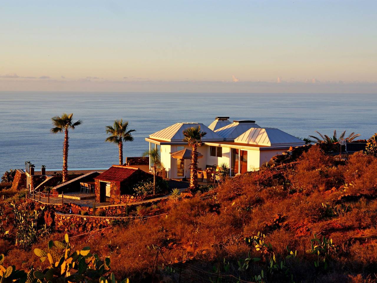 Moderne Architekten-Villa mit Infinity-Pool und Meerblick in Puntagorda, La Palma Nord