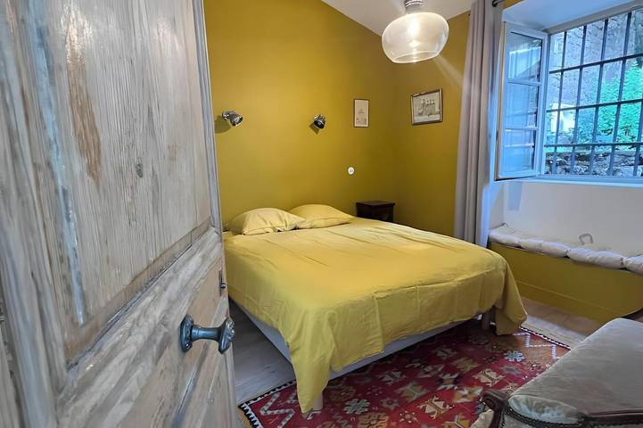 Location de vacances pour 24 personnes, avec piscine et jardin à Satillieu - 4