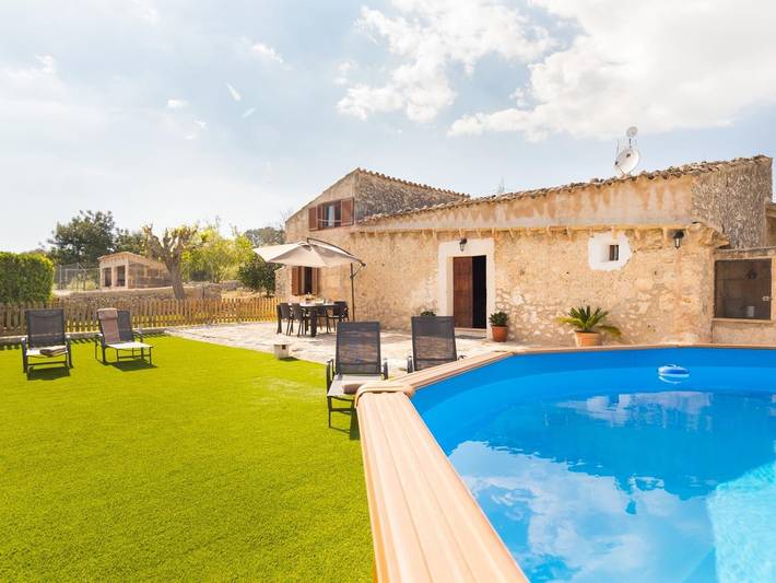 Apartamento para 2 personas, con piscina y jardín en Llubí