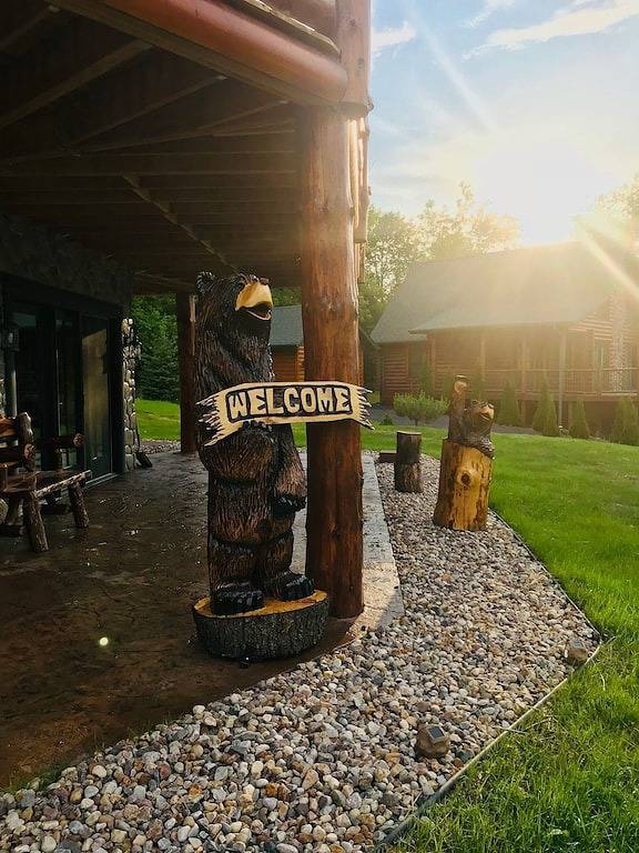 Brandneue Hütte für Kurzurlaub - 1 Meile von Devil's Lake und Close Dells in Devils Lake