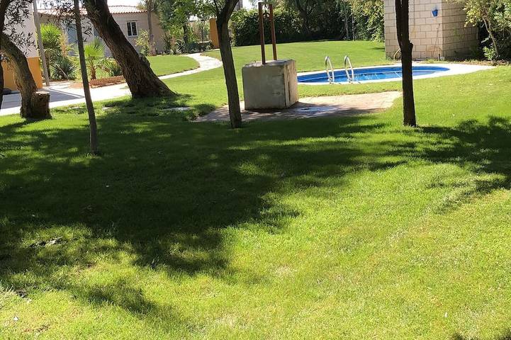 Villa for 9 people, with garden - 1