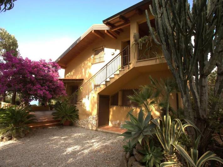 Appartement de vacances pour 6 personnes, avec Balcon ainsi que Terrasse et Jardin à Zambrone