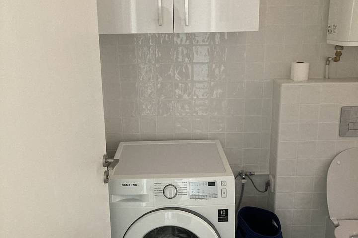 Gîte pour 4 personnes, avec terrasse dans Plage Marinella - 4