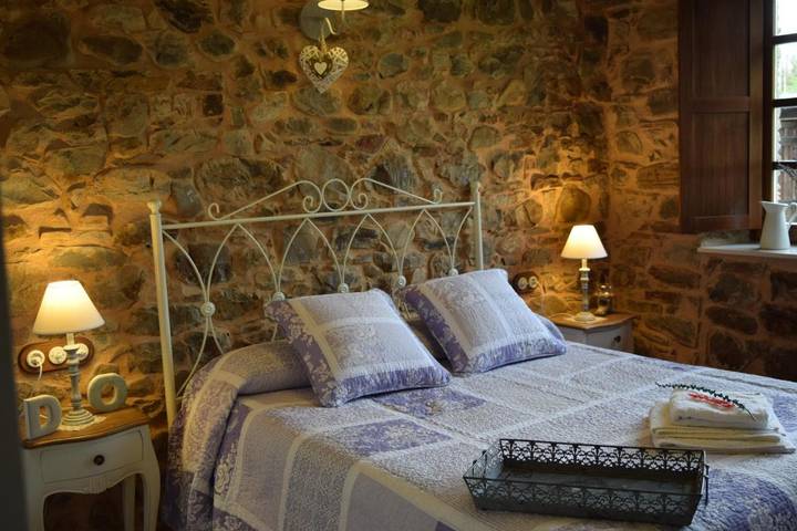 Casa rural para 6 personas, con Balcón y Jacuzzi además de Terraza y Jardín en Ribera de Órbigo - 3