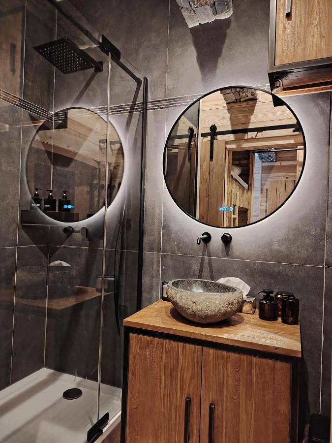 Gîte pour 6 personnes, avec jacuzzi ainsi que balcon et sauna dans Plateau d'Assy - 4