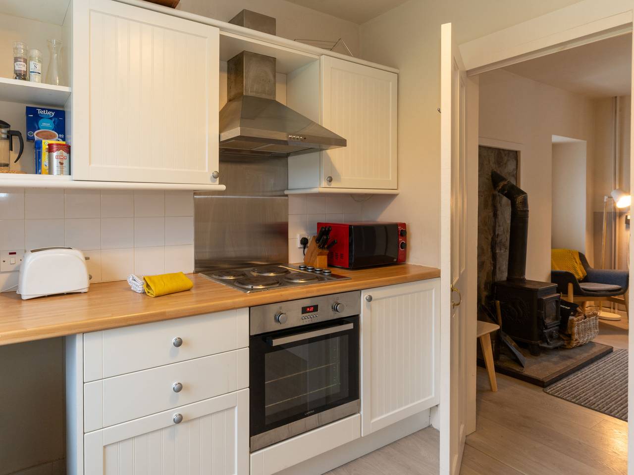 2 Railway Cottage in Highlands