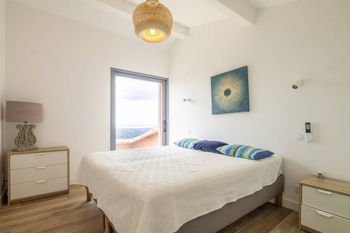 Villa pour 8 personnes, avec jardin et balcon à La Londe-les-Maures - 3