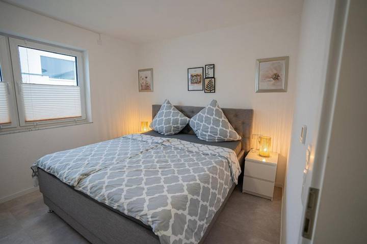 Ferienwohnung für 3 Personen, mit Terrasse und Garten