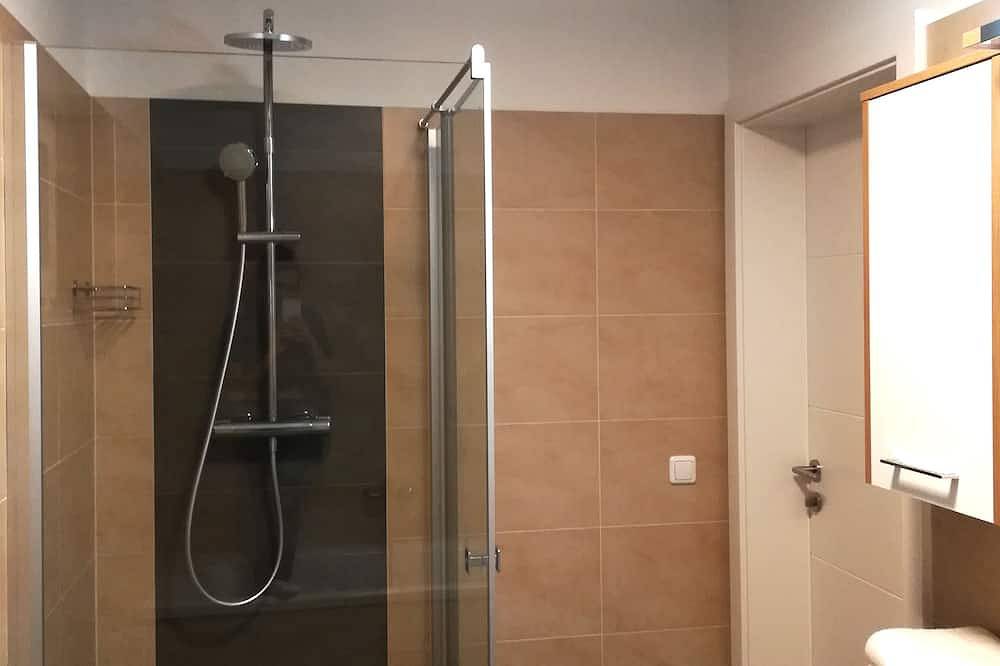Urlaub im neu errichteten Ferienhaus Lurger mit Jacuzzi - Strassen-Osttirol in Villgratner Berge, Strassen im Hochpustertal