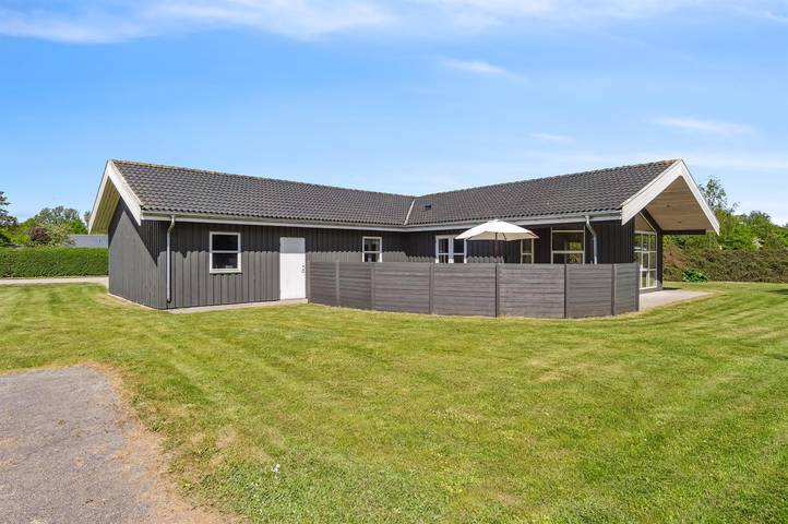 Ferienhaus für 8 Personen, mit Whirlpool und Terrasse - 1