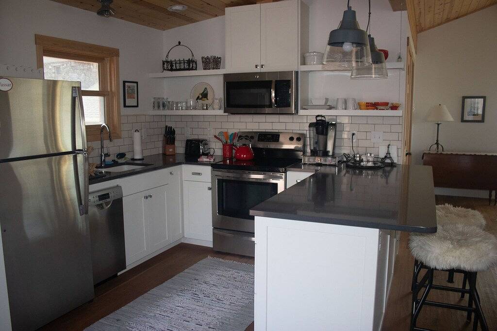 Ganze Wohnung, Rive Gauche -Waterfront Studio Apartment in Gardiner Just Outside Yellowstone in Gardiner, Absaroka Range