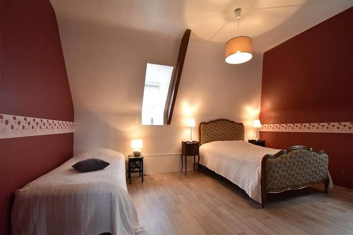 Location de vacances pour 6 personnes, avec terrasse et jardin à Valognes - 2