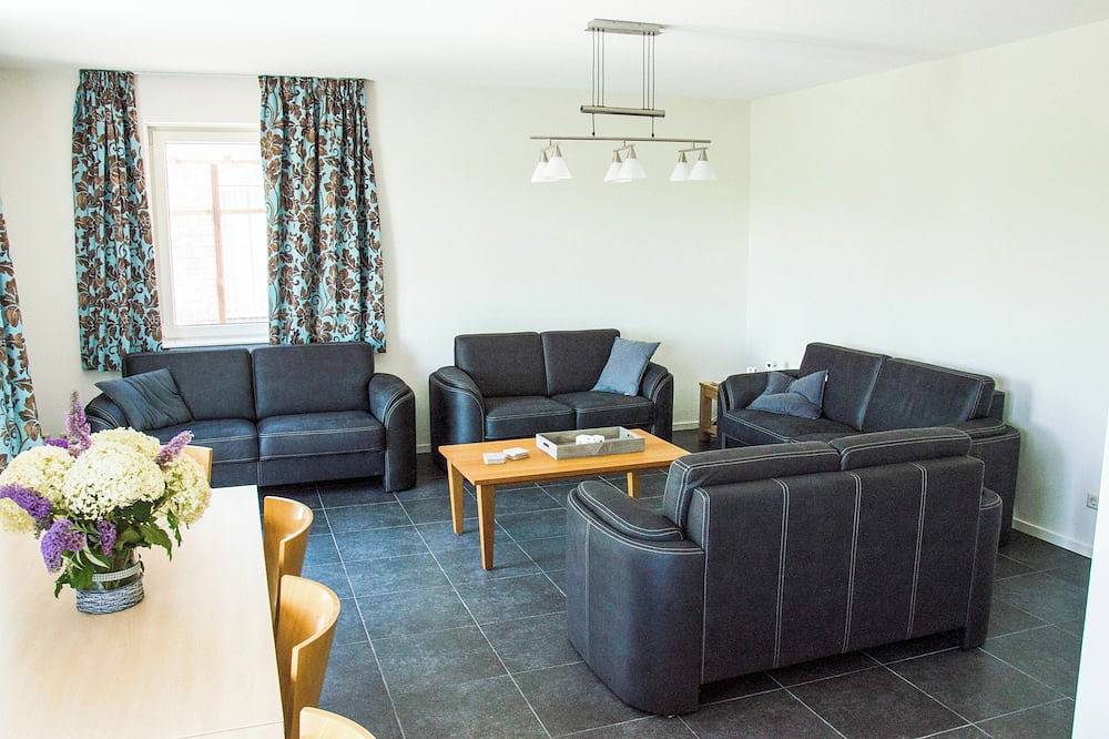 Group home in Amstelveen for 12 people. in Groene Hart