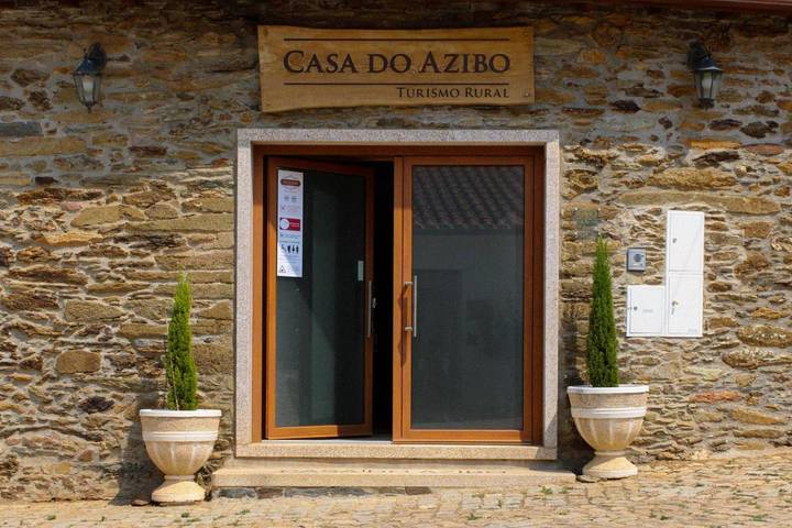 Aluguel de quarto para 2 pessoas em Macedo de Cavaleiros