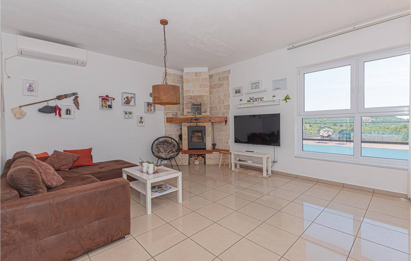 Feriehus for 8 personer med badebasseng in Primosten, Šibenik-Knin