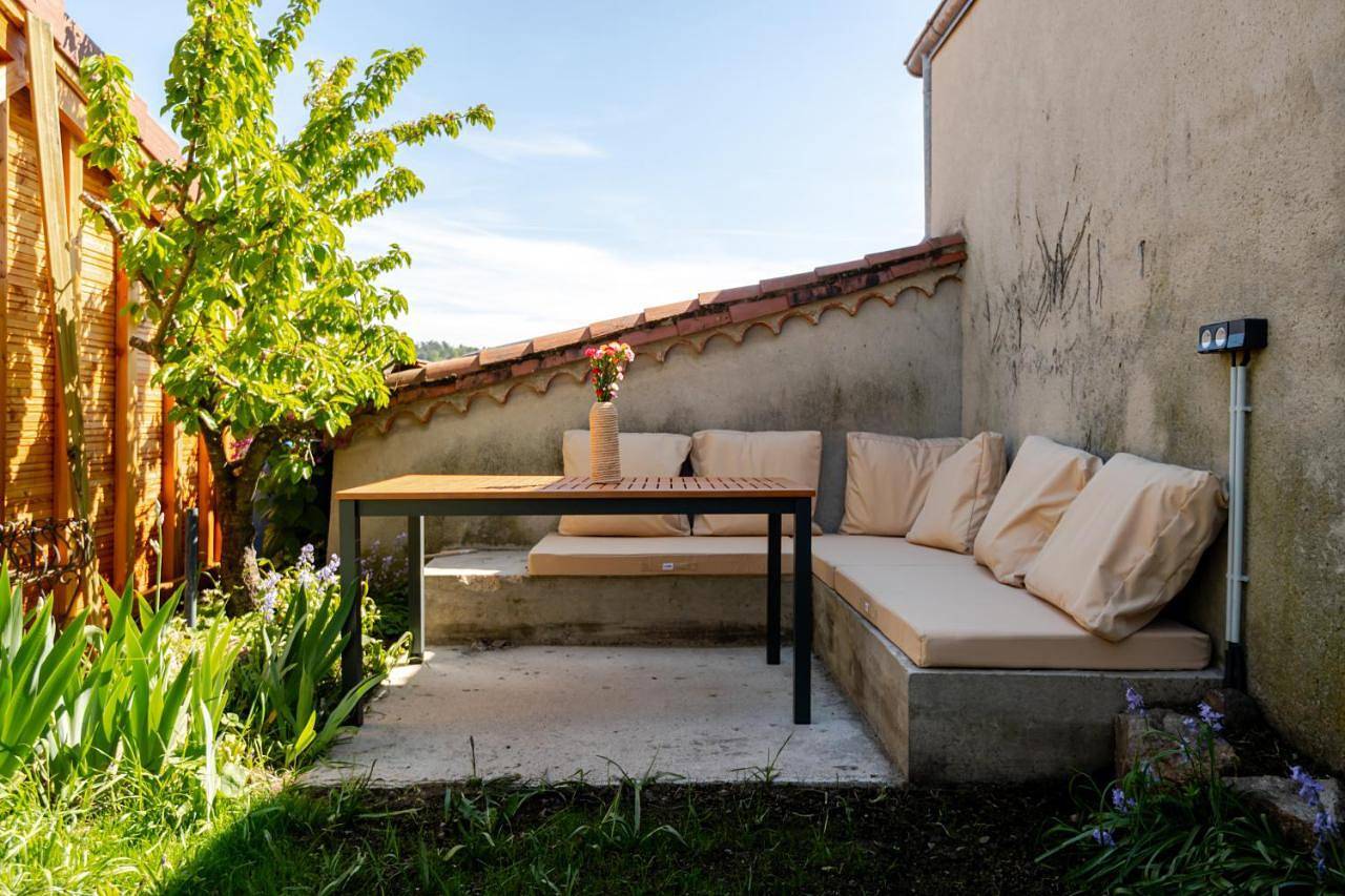Appartement entier, Escale victorienne suite prestige in Saint-Victor-sur-Loire, Saint-Étienne