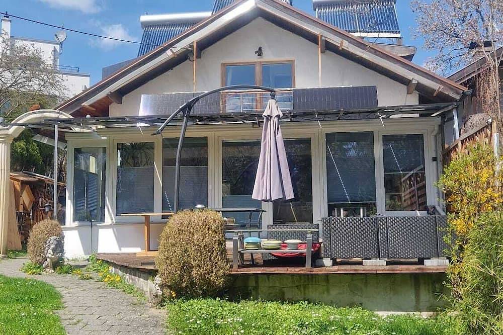 **Wohlfühloase** 2 Zimmer Eg+Og mit Gästebad im Herzen Starnbergs in Starnberg, Starnberger See